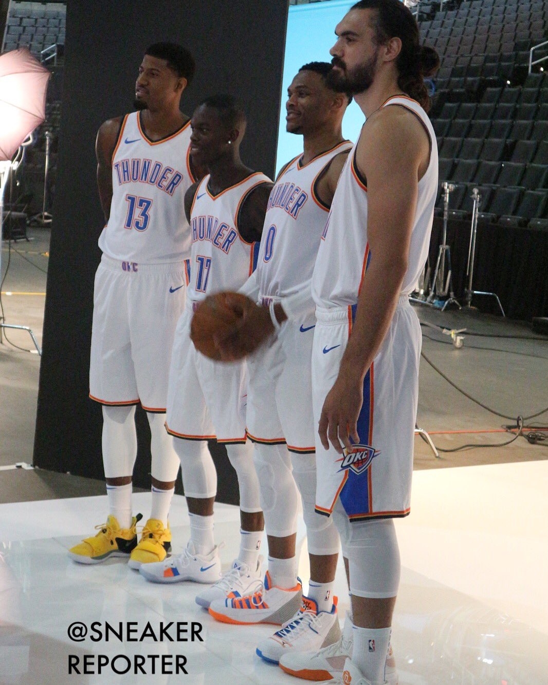 盯三件事 盯三件事