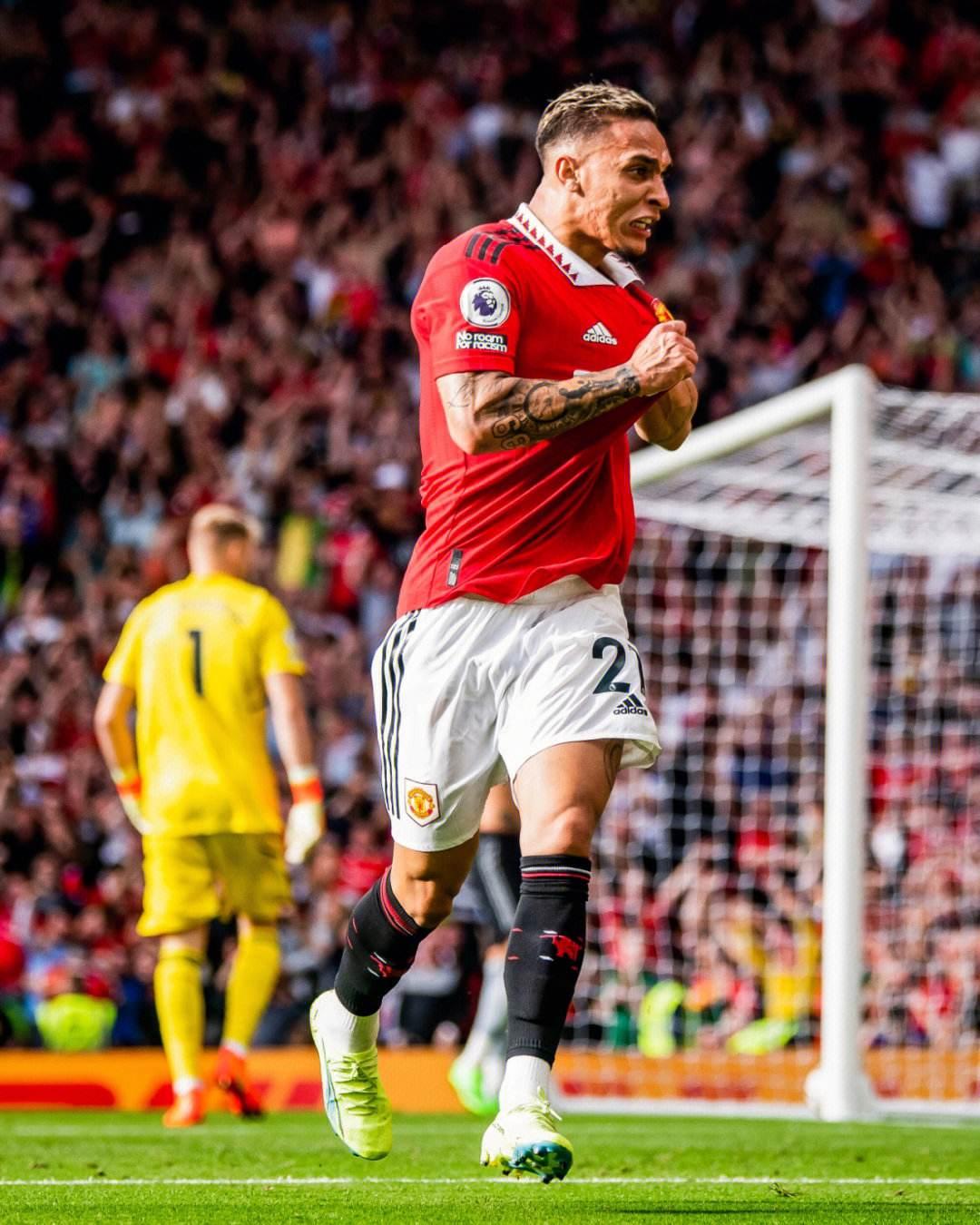 那种接球就 那种接球就